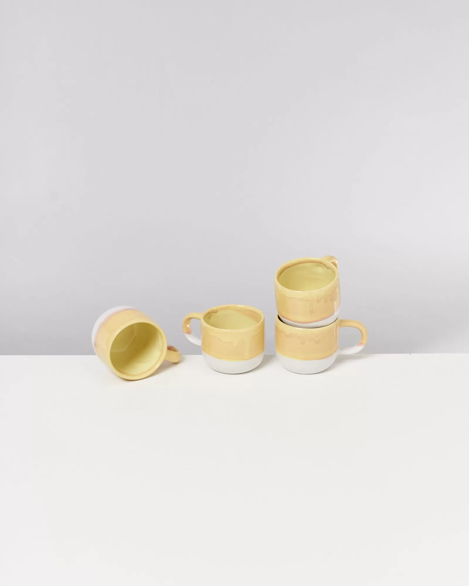 Motel a Miio Coimbra - Set Of 4 Mugs Small yellow New