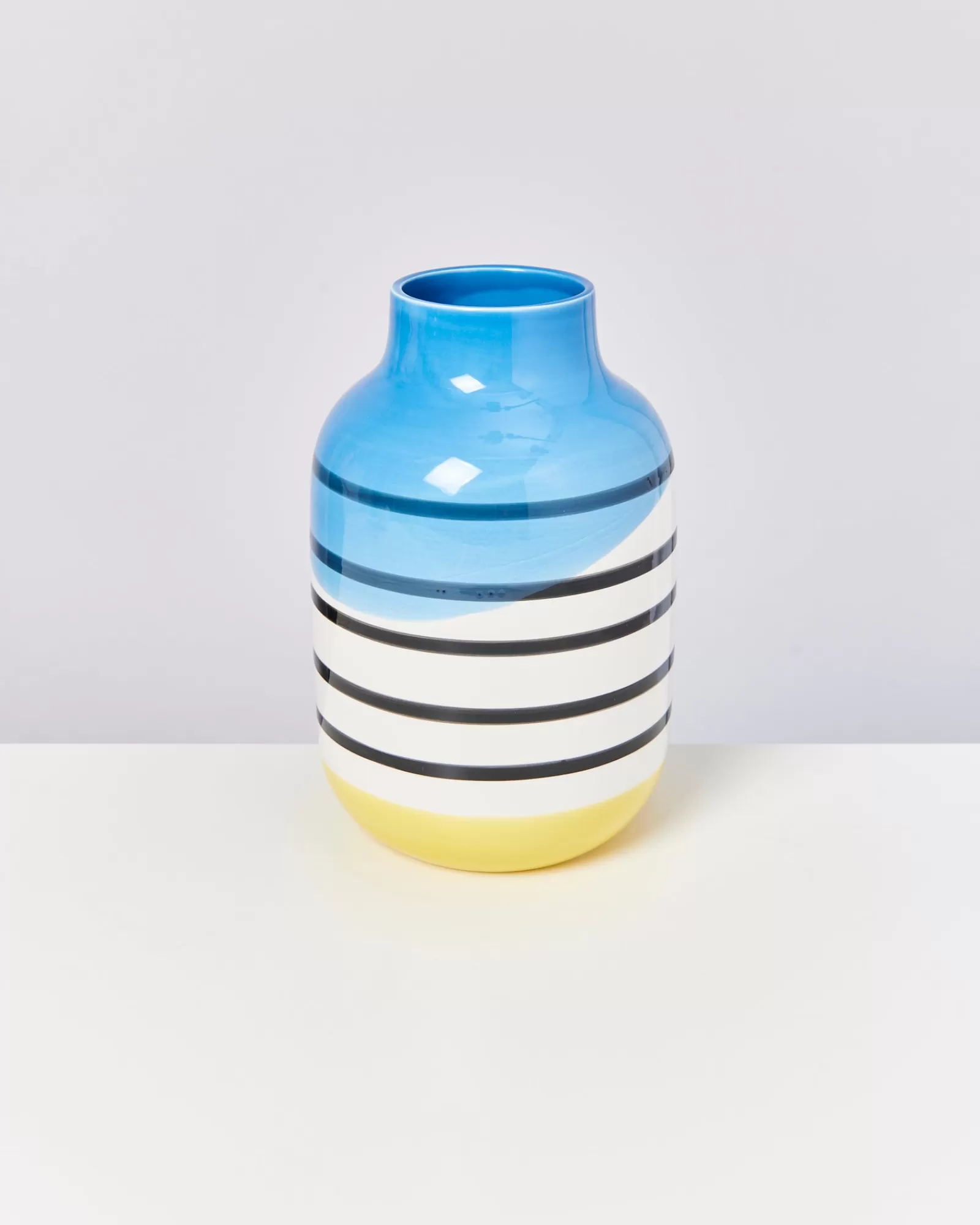 Motel a Miio Nuno Vase L - Black & White Striped With Blue black and white striped with blue Shop