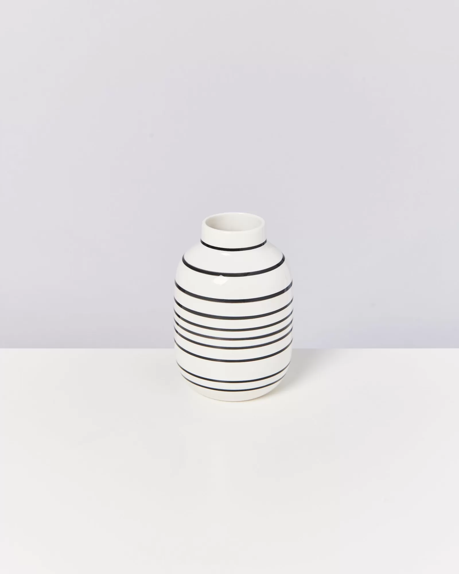 Motel a Miio Nuno Vase M - Black & White Striped schwarz weiß Best